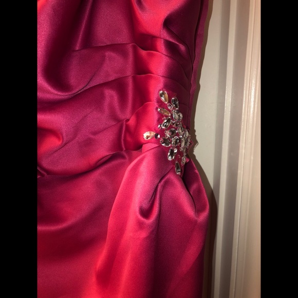 Plus size formal gown - Picture 4 of 4